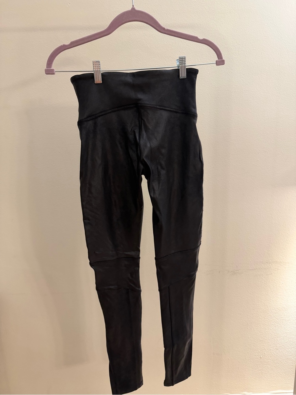 Spanx Faux Leather Moto Leggings Black Size Medium - Picture 3 of 8